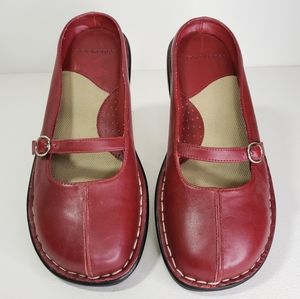 DOCKERS Red Mary Jane Slip On Shoes